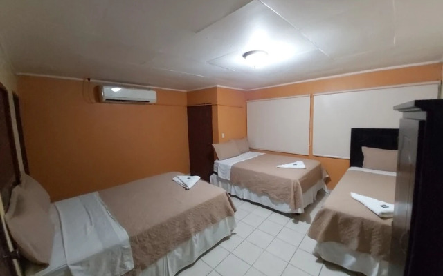 Mados Hotel Aterrizaje