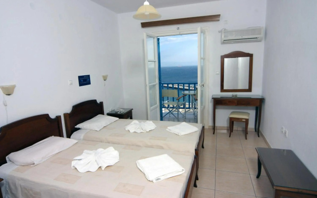 Arkas Inn