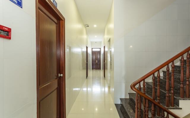 Oyo 324 Little Ha Noi Hotel