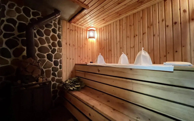Gostevoj dom na Shirokom
