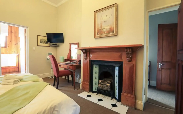 Nottingham Road Hotel