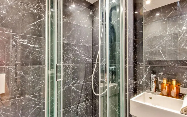 104 Urban Opera Lafayette