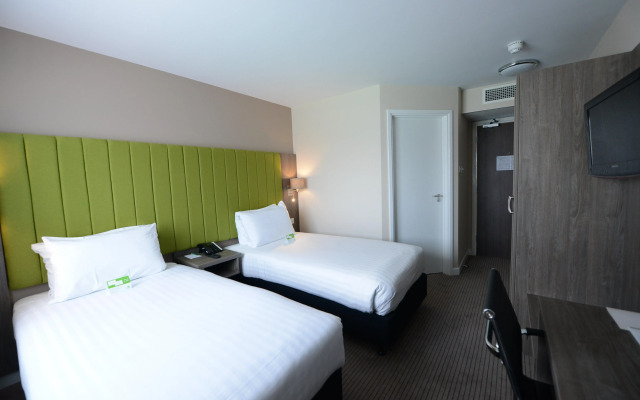 Holiday Inn Wolverhampton - Racecourse by IHG
