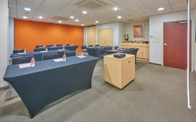 City Express by Marriott Saltillo Sur