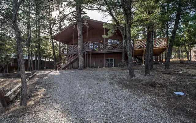 Cabo 2 - Three Bedroom Cabin