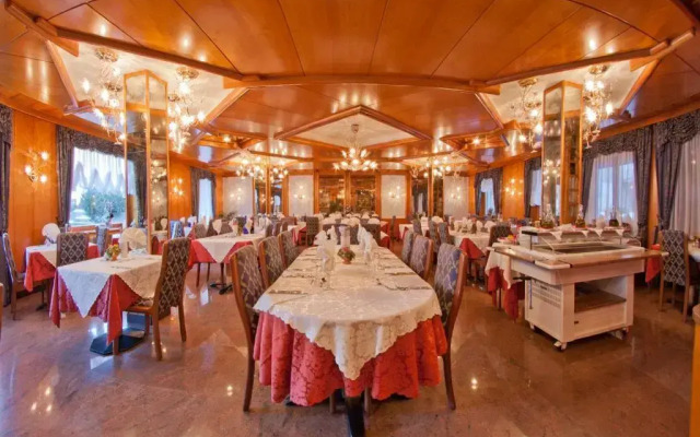 Hotel Cristallo