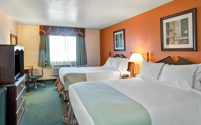 Baymont Inn And Suites Harrodsburg
