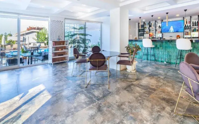 Mogons Exclusive Hotel
