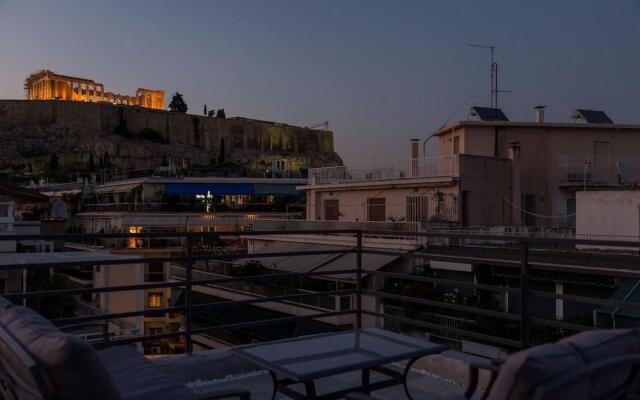 Acropolis Stylish Suite