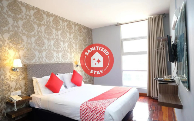 OYO 546 Grand City Hotel