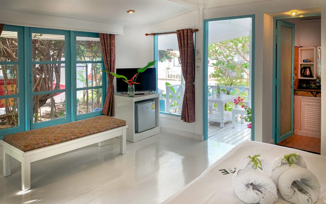 Sand Sea Beach Resort