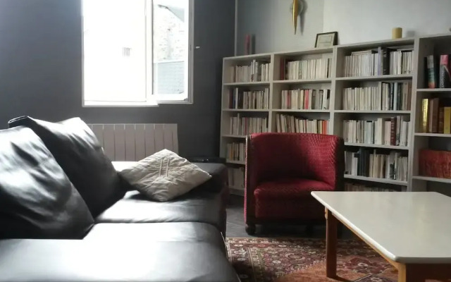 Modern Apartment in Bayeux Normandy in the Town Center