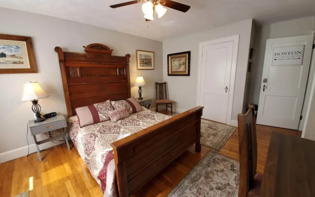 Natalie House - Boston