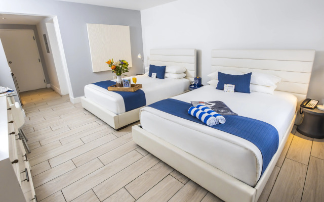 Waterside Hotel and Suites