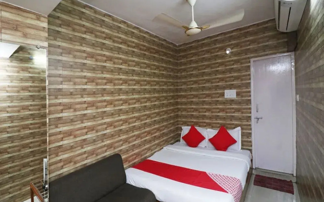 OYO 3672 Hotel Ganpati
