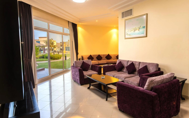 Royal Beach Hotel & Resort - photo 5