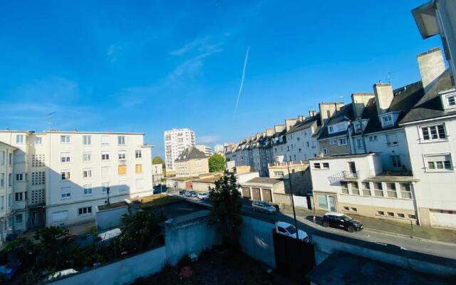 Superbe studio au pied de la gare de Caen