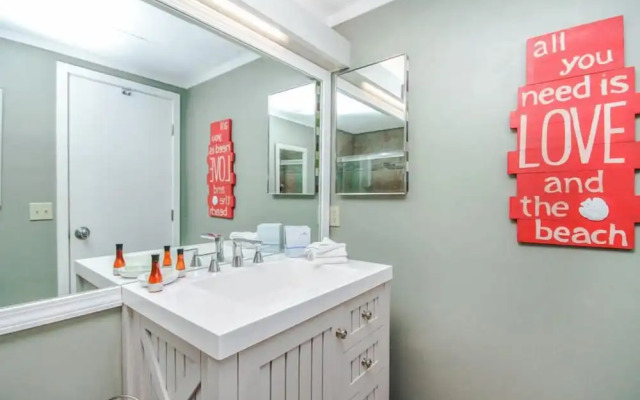 Village House by Vtrips