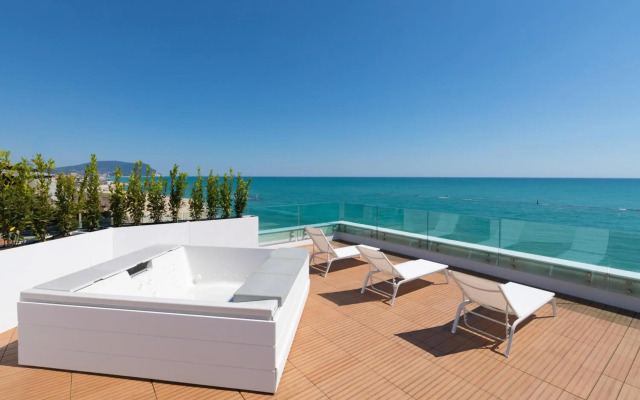 Life Hotel