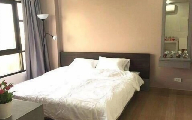 Aparthotel Live at Home Sukhumvit 105
