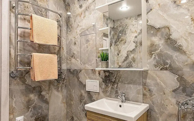 На Сутки на проспекте Ленина 46