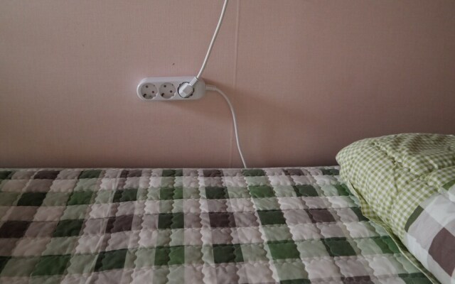 Skywalker Guesthouse - Hostel