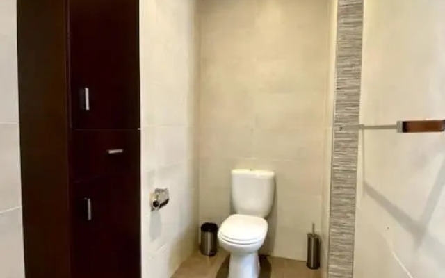 Hard to come by - modern & huge house in Sliema