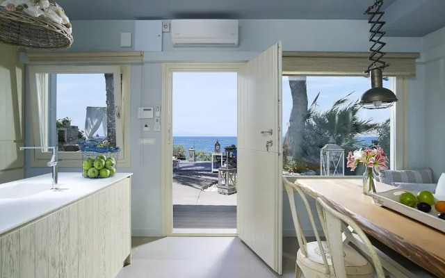 Paradisso Luxury Beach Villas