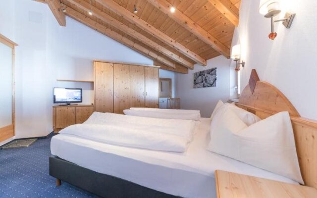 Aste´s Hochegg Pension
