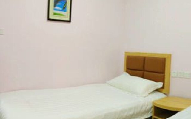 Starway Hotel Qingdao Middle Xianggang Road