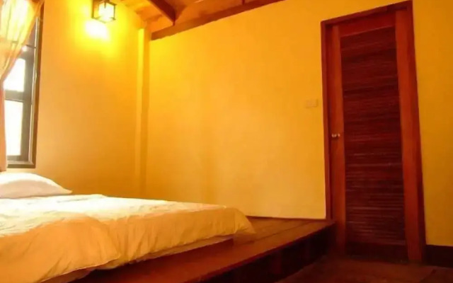 Mountain Blue Cottage