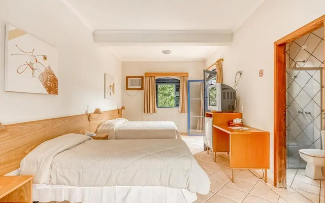 Jardin Park Hotel