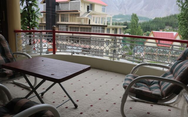 Kachura Inn Hotel