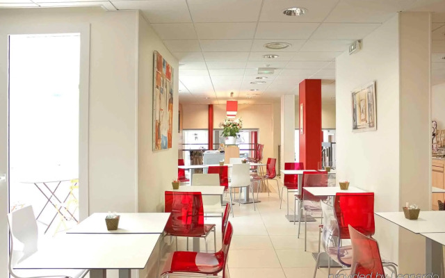 ibis Roscoff bord de mer