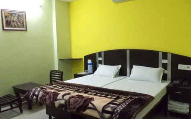 Hotel Surya Plaza