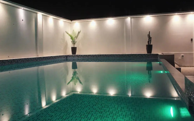 Dmilez Hotel