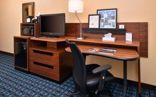 Fairfield Inn By Marriott Louisville North
