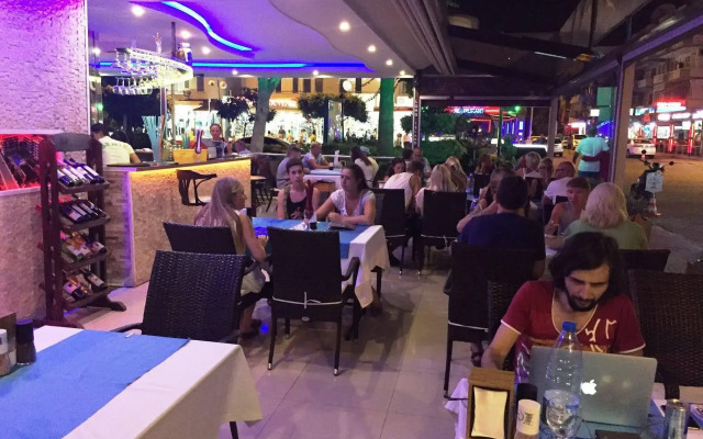 Semiz Apart Hotel