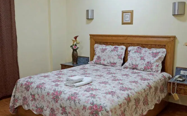 Mansour Suites Plaza