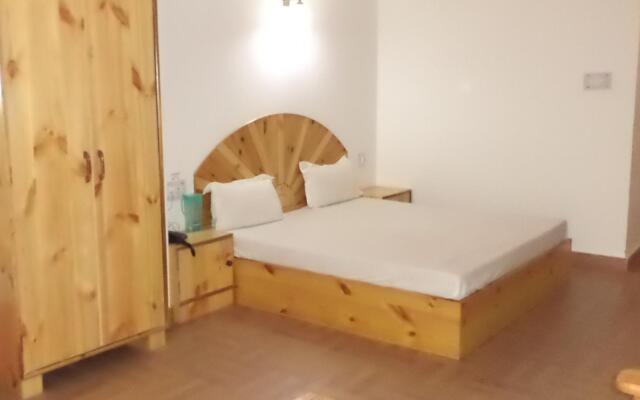 Hotel Bhrigu
