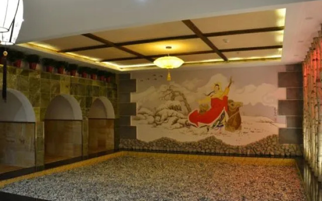 Heide Business Hotel, Ongniut Banner