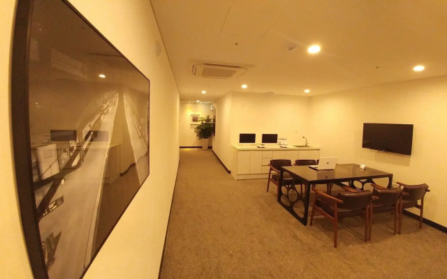 Gangneung Tourist Hotel