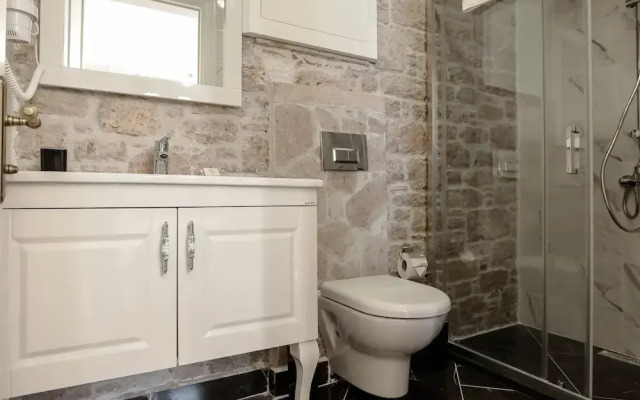 Ali Baris Pansiyon Cunda