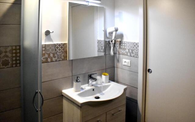 Balconcino Sugli Ulivi