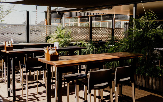 Nightcap at Barkly Hotel