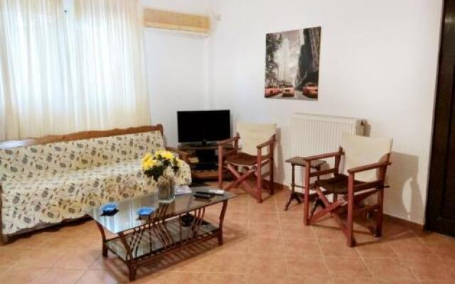 Nikolaos House