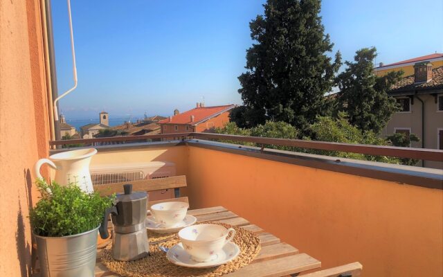 Desenzanoloft – Smile on the Lake