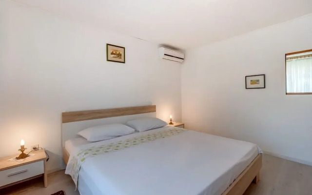 Ivna - Apartment Ivna 1