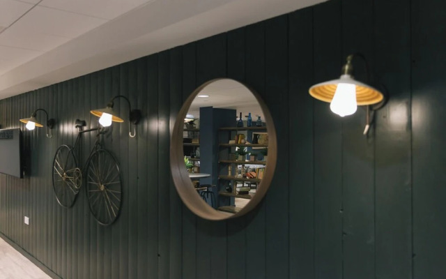 Student Only George Street