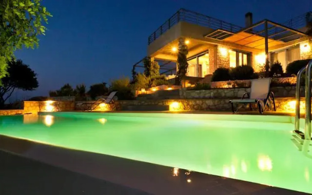 Daedalos & Ikaros Villas